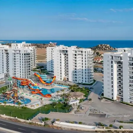Апартаменты Luxury Sea View Two Bedroom In Bogaz-all Facilities In One Spot *